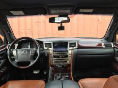 Сүрөт унаа Lexus LX