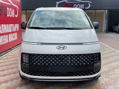 Сүрөт унаа Hyundai Staria