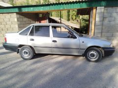 Сүрөт унаа Daewoo Nexia