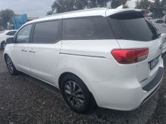 Сүрөт унаа Kia Carnival