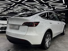 Фото авто Tesla Model Y