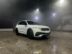 Photo of the vehicle Volkswagen Tiguan