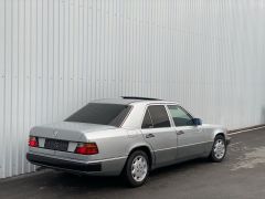 Фото авто Mercedes-Benz W124