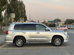 Фото авто Toyota Land Cruiser