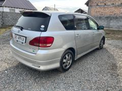 Фото авто Toyota Ipsum