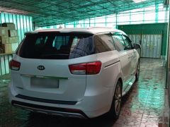 Сүрөт унаа Kia Carnival