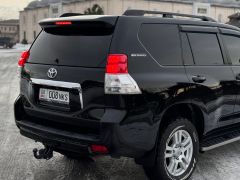 Фото авто Toyota Land Cruiser Prado