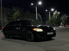 Photo of the vehicle BMW 5 Series