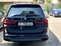 Фото авто BMW X7