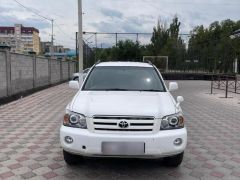 Сүрөт унаа Toyota Kluger