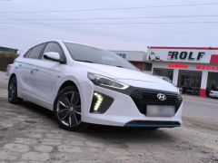 Photo of the vehicle Hyundai IONIQ