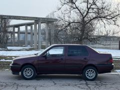 Сүрөт унаа Volkswagen Vento