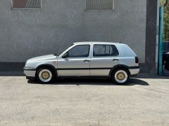 Сүрөт унаа Volkswagen Golf