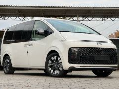 Сүрөт унаа Hyundai Staria