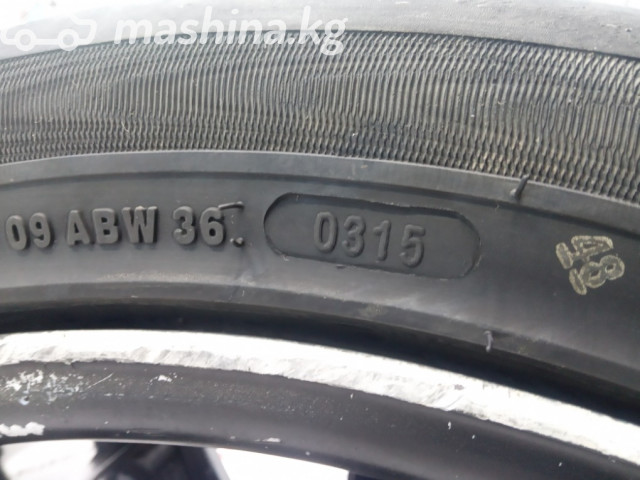 Wheel rims - Диск R20 10x120 с шиной