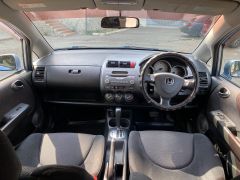 Фото авто Honda Fit