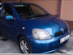 Фото авто Toyota Vitz