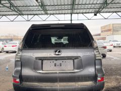 Photo of the vehicle Lexus GX