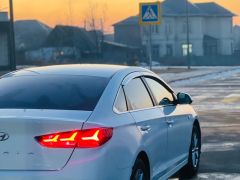 Сүрөт унаа Hyundai Sonata