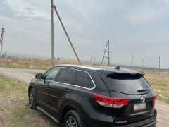 Сүрөт унаа Toyota Highlander