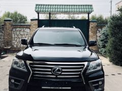 Photo of the vehicle Lexus LX