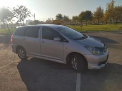 Сүрөт унаа Toyota Wish