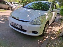 Сүрөт унаа Toyota Wish