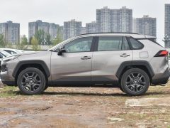 Сүрөт унаа Toyota RAV4