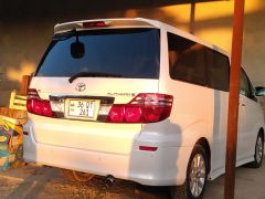 Сүрөт унаа Toyota Alphard