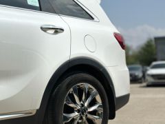 Сүрөт унаа Kia Sorento