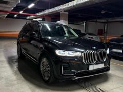 Photo of the vehicle BMW X7