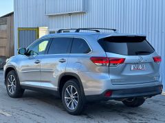 Сүрөт унаа Toyota Highlander