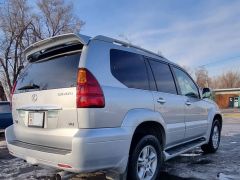 Photo of the vehicle Lexus GX