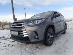 Сүрөт унаа Toyota Highlander