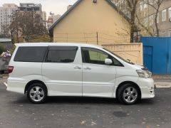 Фото авто Toyota Alphard