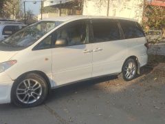 Photo of the vehicle Toyota Estima