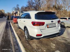 Сүрөт унаа Kia Sorento