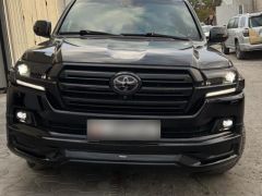 Photo of the vehicle Toyota Land Cruiser