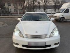 Photo of the vehicle Lexus ES