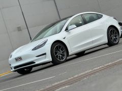 Сүрөт унаа Tesla Model 3