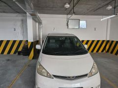 Фото авто Toyota Estima