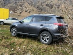 Сүрөт унаа Toyota RAV4