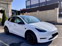 Фото авто Tesla Model Y