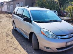 Фото авто Toyota Sienna