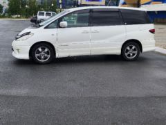 Фото авто Toyota Estima