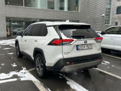 Сүрөт унаа Toyota RAV4