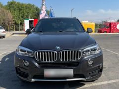 Photo of the vehicle BMW X5