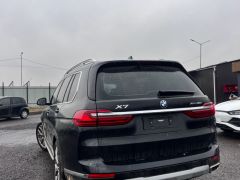 Photo of the vehicle BMW X7