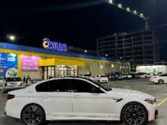 Сүрөт унаа BMW M5