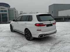 Фото авто BMW X7